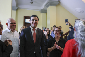 Ministro de Cultura, Roberto Ángel Salcedo, realiza recorrido en la Dirección General de Bellas Artes y escuelas